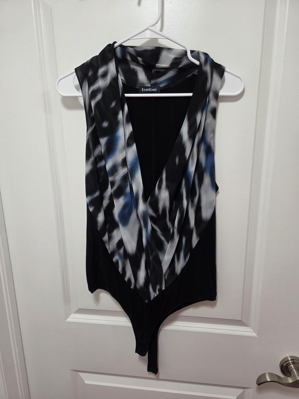 bebe Black, Blue & Gray Draped V-Neck Sleeveless Bodysuit